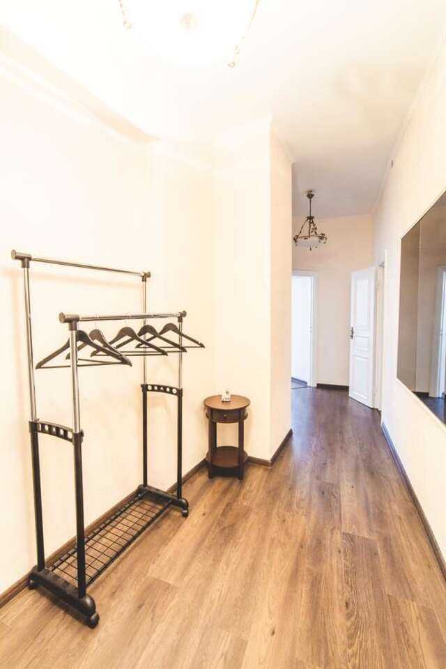 Апартаменты Miesnieku Old Town apartment Рига-19